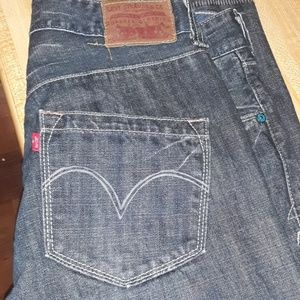 Levi's straight fit blue jeans